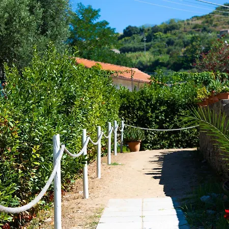 Holiday home Lilium Casa Di Lusso Ariana Con Patio, E Parcheggio